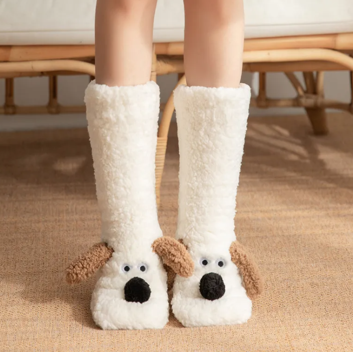 Womenƒ??s Plush Dog Socks